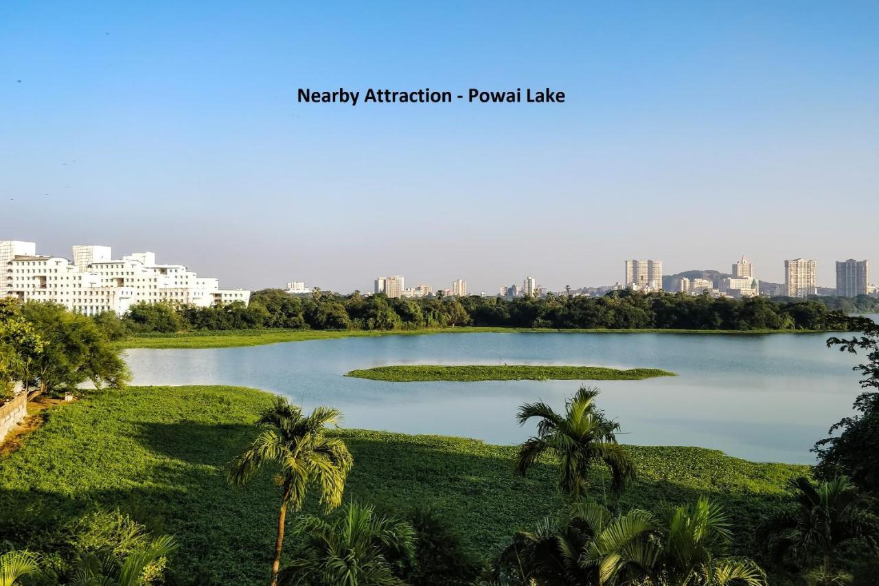 Hotel Blue Executive Near Chhatrapati Shivaji International Airport Мумбаї Екстер'єр фото